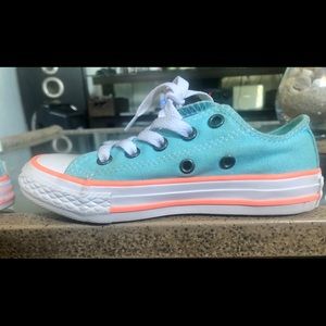 Converse size 11